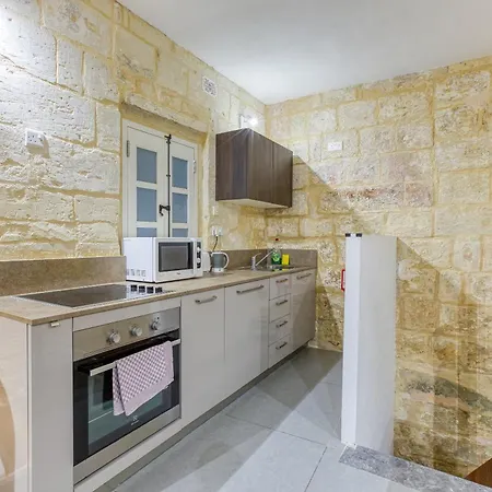 Cosy 1 Bedroom Apartment In The Heart Of Valletta Apartment