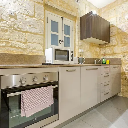 Cosy 1 Bedroom Apartment In The Heart Of Valletta Apartment *