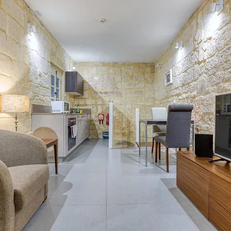 Cosy 1 Bedroom Apartment In The Heart Of Valletta Valletta