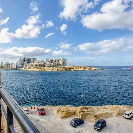 Cosy 1 Bedroom Apartment In The Heart Of Valletta *